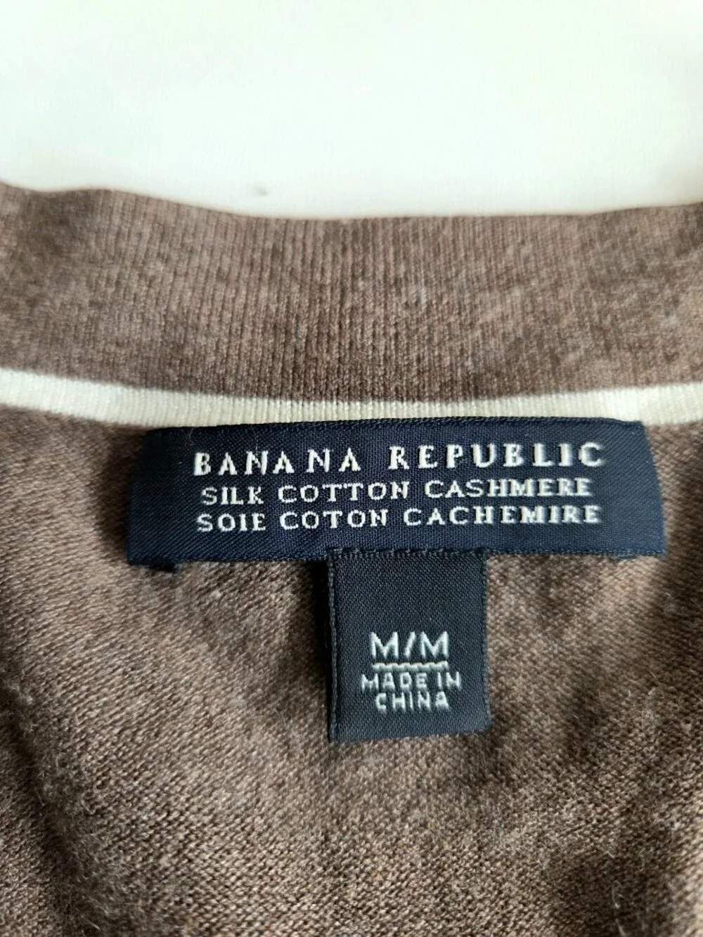 Banana Republic Silk Cotton Cachmere Fine-Knit Cardigan M - Picture 2 of 7